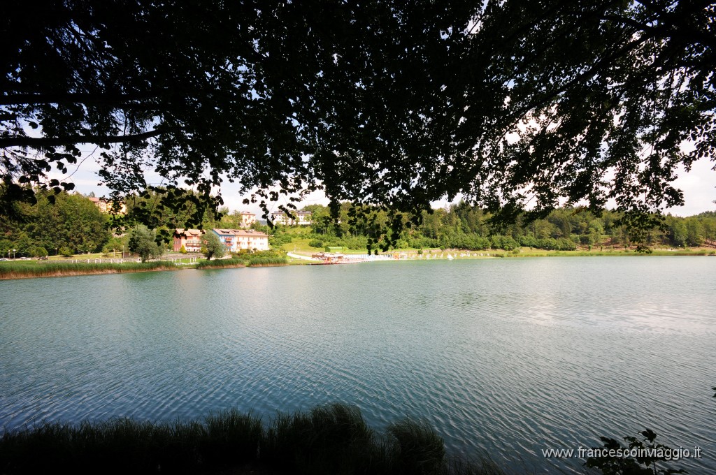 Lago di Lavarone 2011.08.06_4.JPG